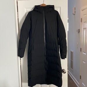 lululemon StretchSeal Sleet Street 600 Down Fill Long Jacket